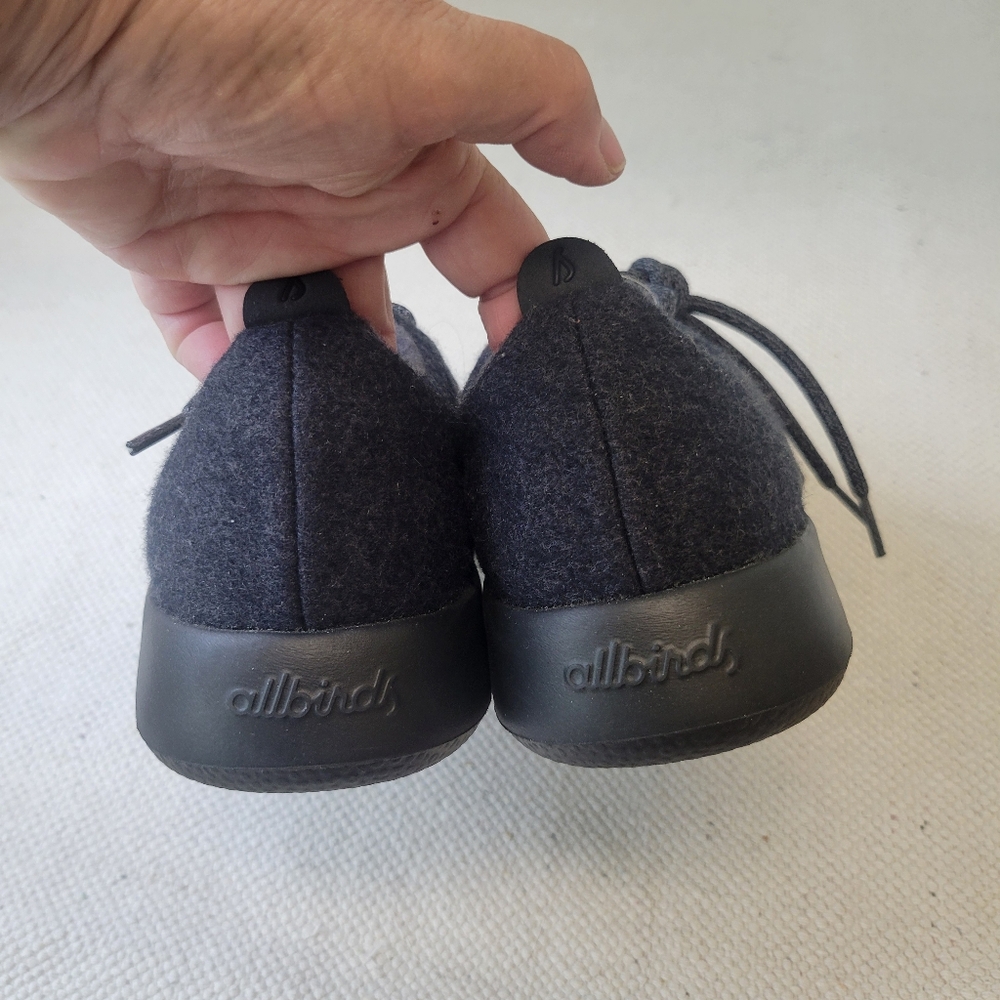 Allbirds Women's Wool Runner in Classic Charcoal Gray Size 8 - Picture 5 of 9